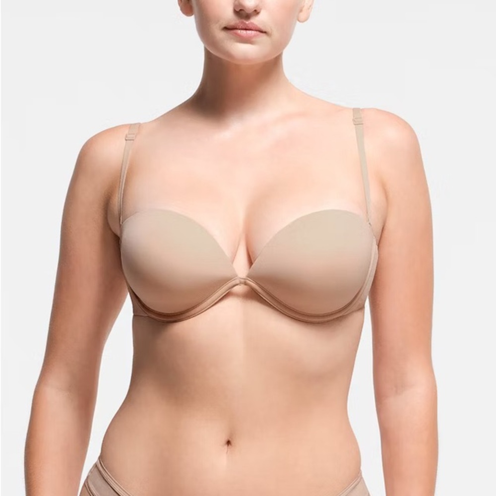 Skims Multi-Way Bra